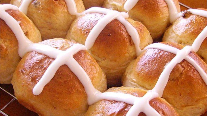 When is National Hot Cross Bun Day This Year 